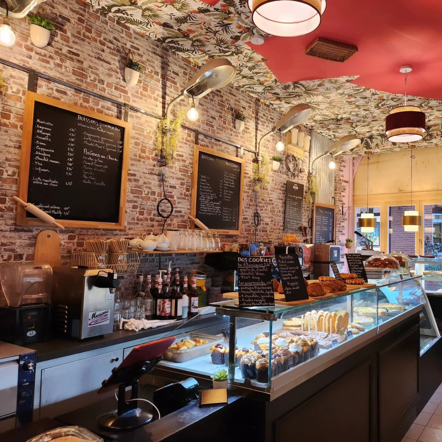L'intérieur du coffee shop Sacha'touille